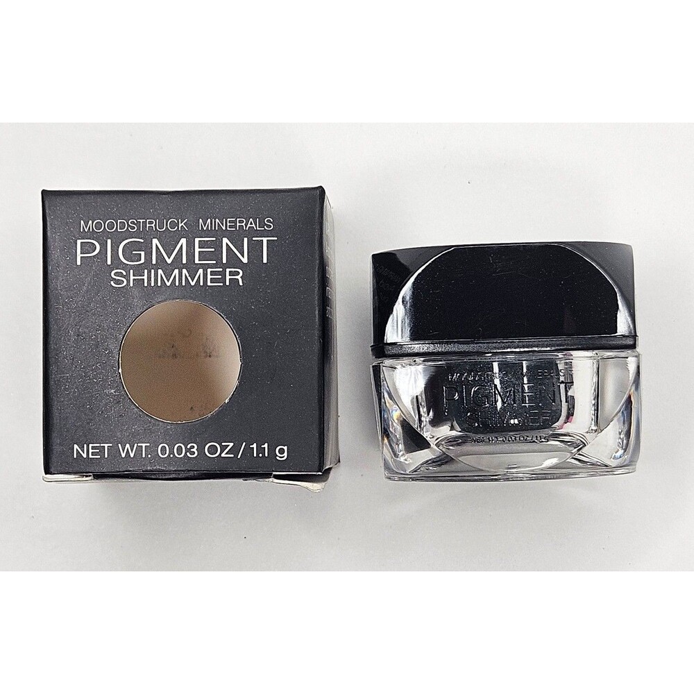 Younique Moodstruck Minerals Pigment Shimmer Devious New in Box